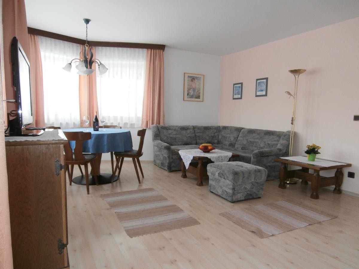 Haus Sonja Lägenhet Seefeld in Tirol Rum bild