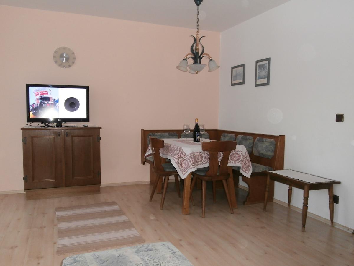 Haus Sonja Lägenhet Seefeld in Tirol Rum bild